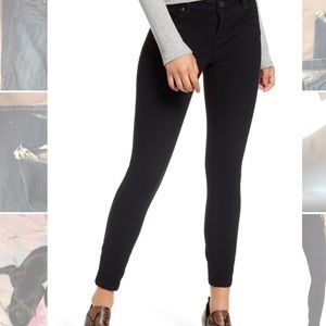 Black skinny jeans